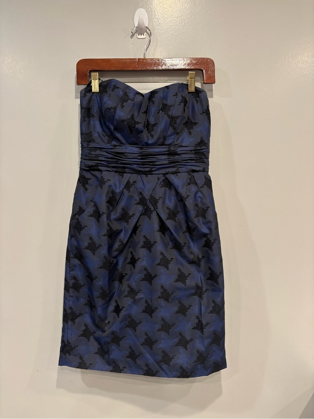 Nine West Navy and Black Strapless Cocktail Dress